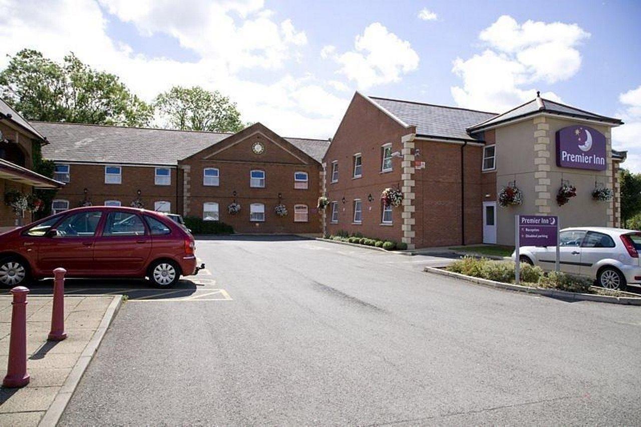 Premier Inn เคทเทอริง ภายนอก รูปภาพ