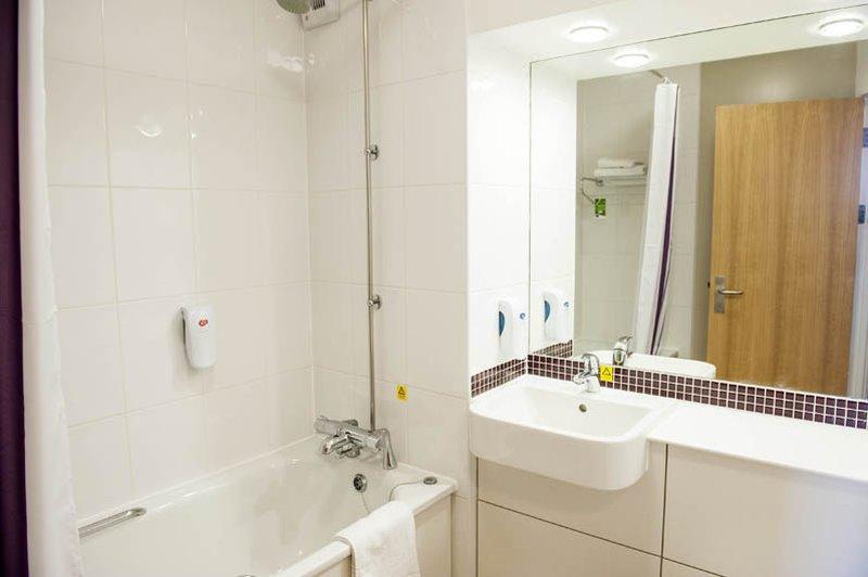 Premier Inn เคทเทอริง ภายนอก รูปภาพ